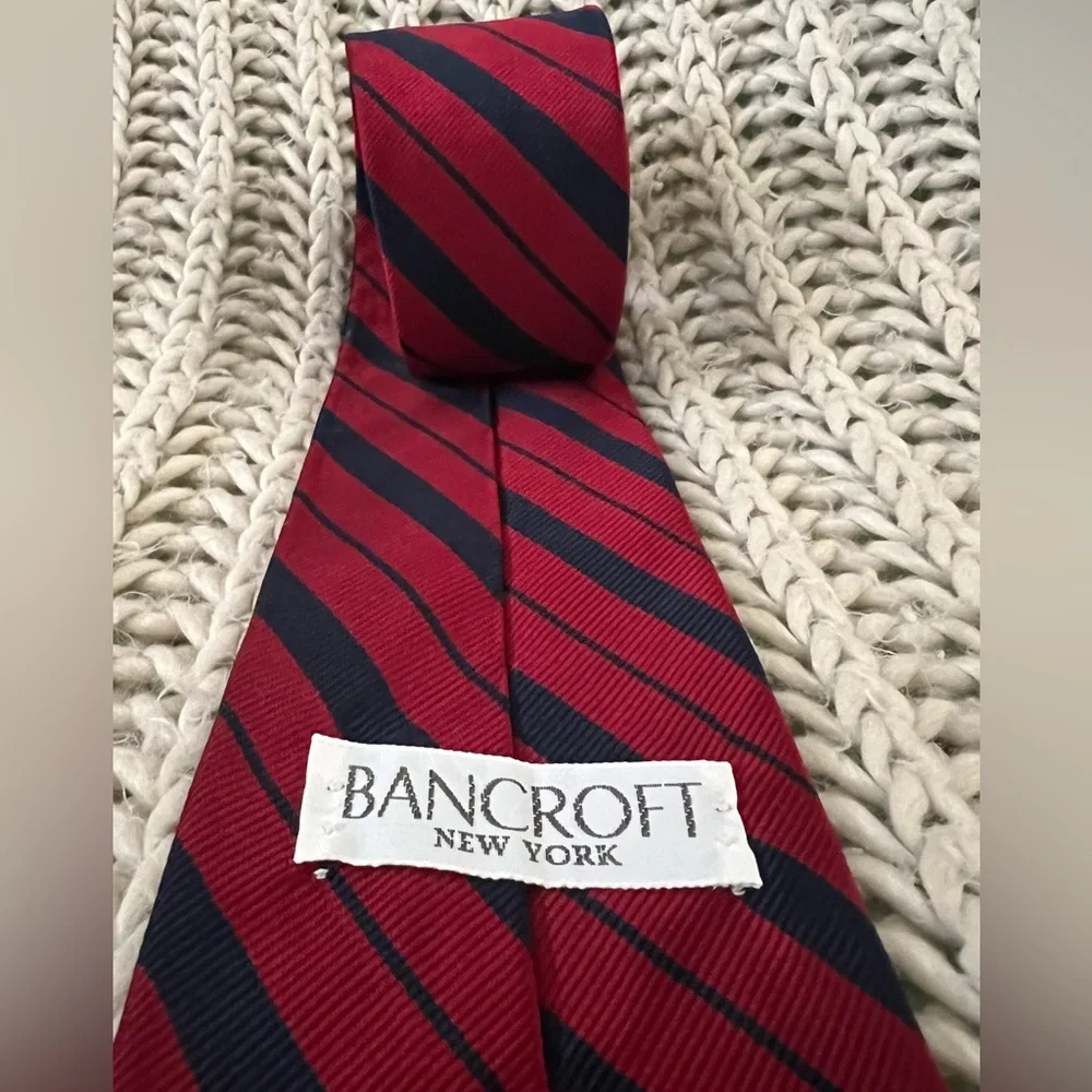 Bancroft NY tie 100% silk - Picture 1 of 3